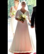 Suknia ślubna firmy Emmi Mariage z kolekcji 2010 model „Lilea”