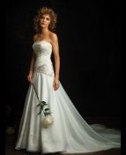 Suknia Allure Bridals 8362