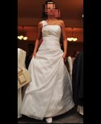 Przepiękna suknia ślubna + welon GRATIS